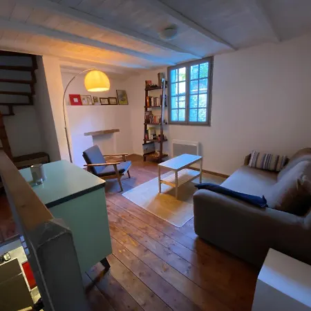Dom wakacyjny Lectoure, Agreable Maison De Ville Au Calme Lectoure